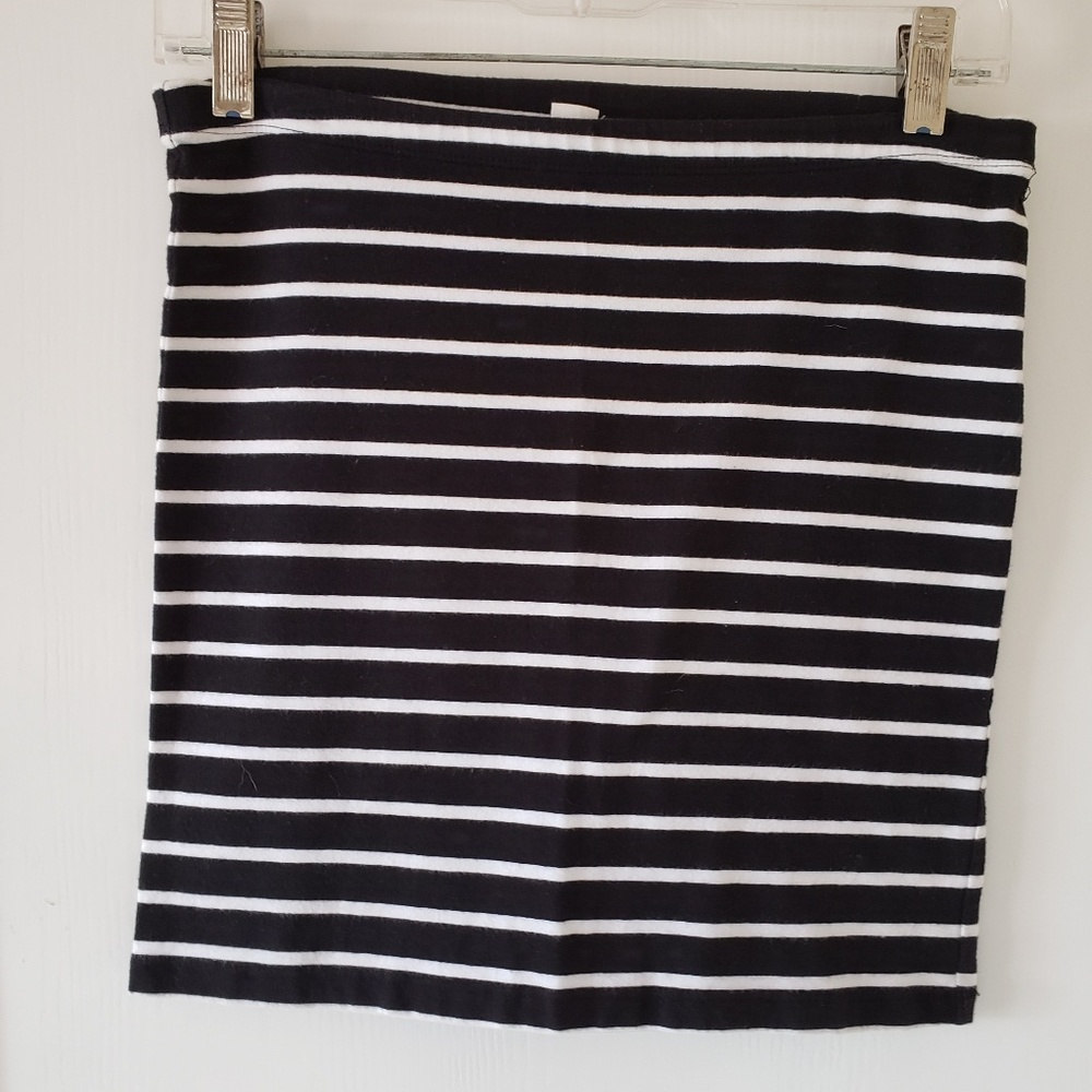 Black and white striped mini skirt